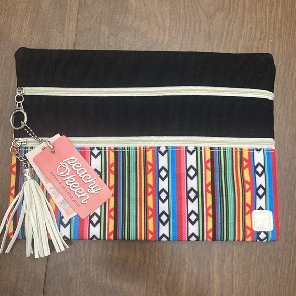 NWT Peachy keen brand bag, “The Versi bag”. - Picture 1 of 3